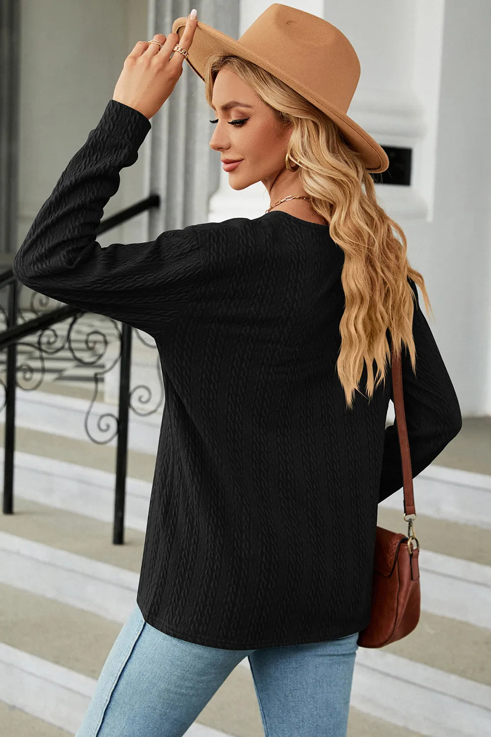 0d16ad4f-2d39-462c-aa68-4d65443c1344-Max